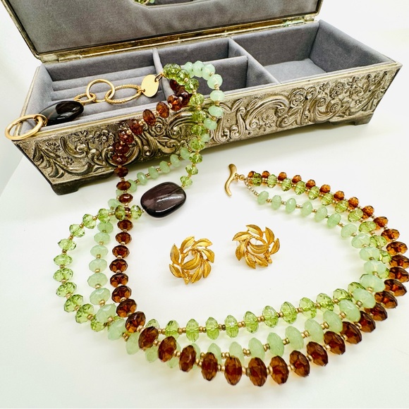 Vintage NAPIER Earrings & Beautiful Necklace - Picture 1 of 15